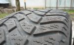 Predam 2 ks pneu 195/60 r15 zimne Tecar
